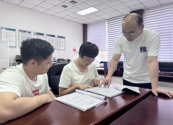 梅比乌斯LIGHTS细支8mg价格查询 梅比乌斯LIGHTS细支8mg价格表和图片