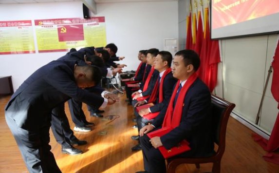 终于发现！香烟总仓一手货源代理批发“悲欢离合”