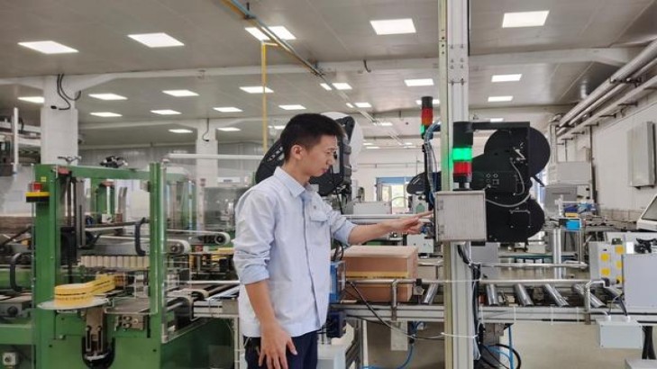 好彩硬红西班牙版香烟价格表2024 好彩硬红西班牙版价格查询 