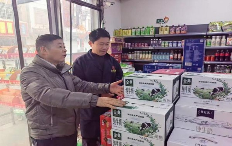 新消息！哪里买烟绝对没有假“七手八脚”