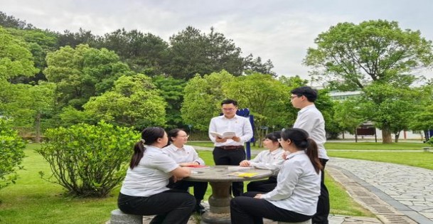 中南海(祥和壹叁贰)香烟正品价格表 中南海(祥和壹叁贰)参数详解 