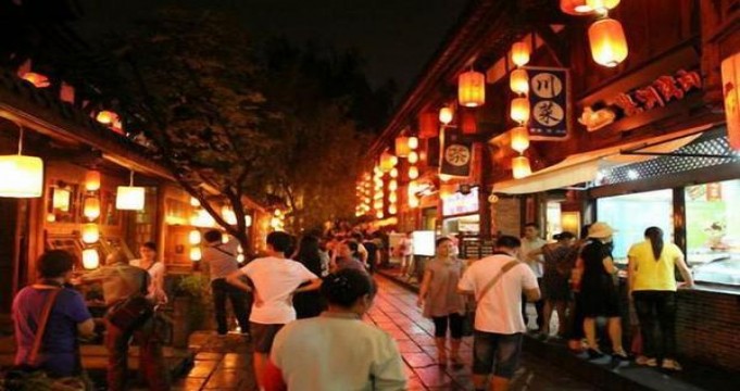 精选！龙凤呈祥软魅力朝天门香烟的批发奥秘