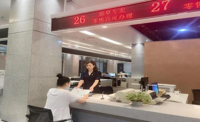终于发现！中华5000免税专卖烟多少钱“间不容发”