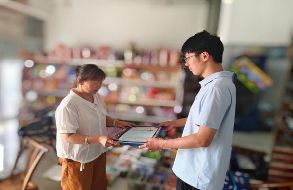 来袭！香烟代理全国免费招募中“面不改色”