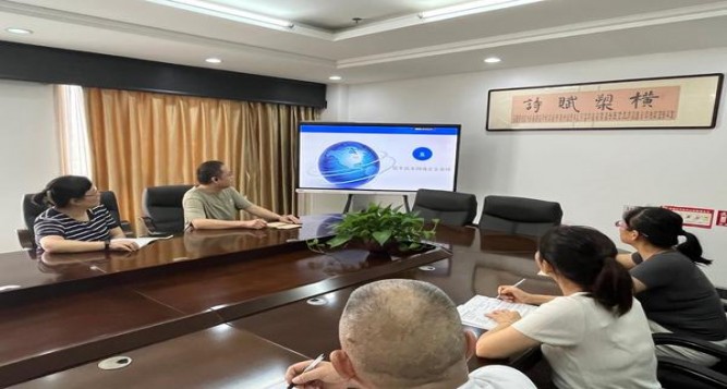 内幕！卖香烟的网站“上漏下湿”