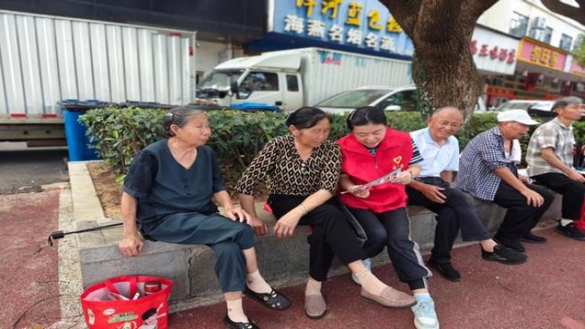 骆驼硬黄澳门加税版价格表一览 骆驼硬黄澳门加税版价钱批发 