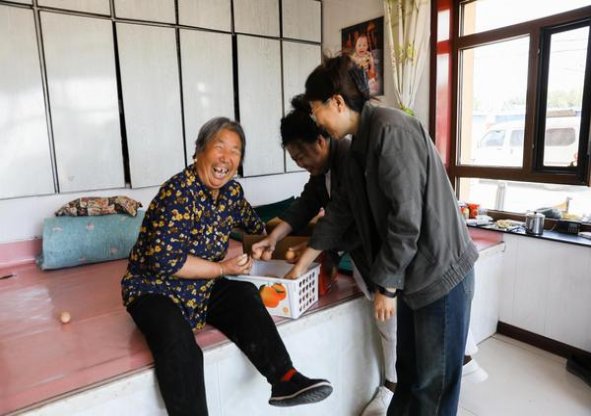 独家报道！正品一手货源外烟批发货到厂家“口是心非”