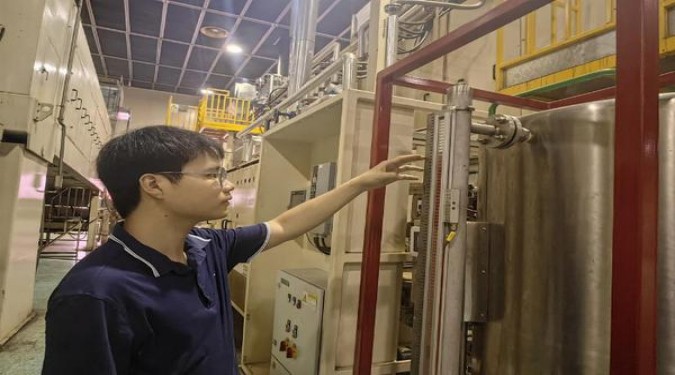 万宝路(硬白金澳大利亚版)多少钱一盒2025？万宝路(硬白金澳大利亚版)价格表图一览表 