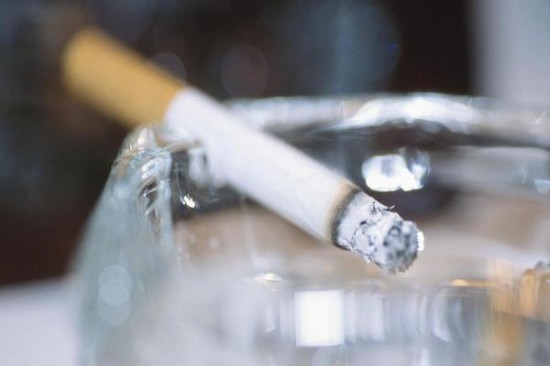 万宝路(黑绿薄荷日税周年限定版)香烟正品价格表 万宝路(黑绿薄荷日税周年限定版)批发价格是多少？