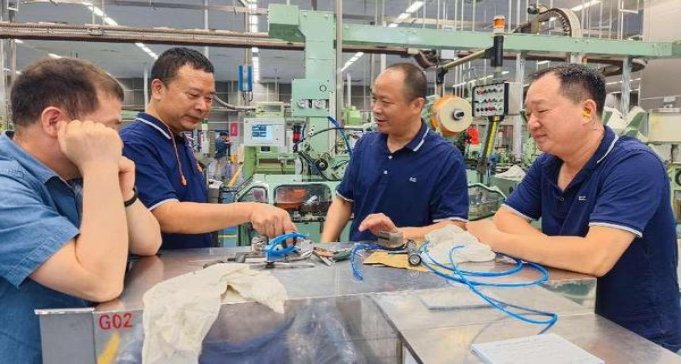 香梅红富贵多少钱一包2024？香梅红富贵多少钱一包2024？