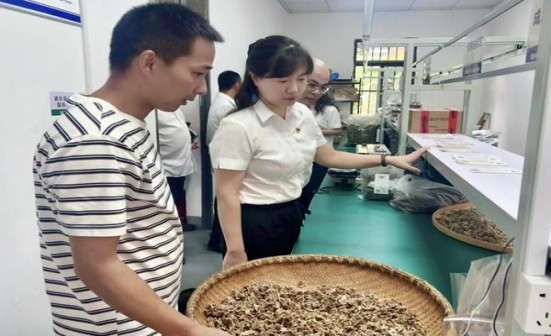 小熊猫(软珍品出口版)香烟价格 小熊猫(软珍品出口版)价钱批发 