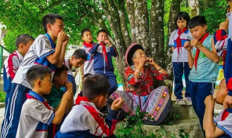 万宝路(五味随机爆)香烟价格 万宝路(五味随机爆)价格表和图片 