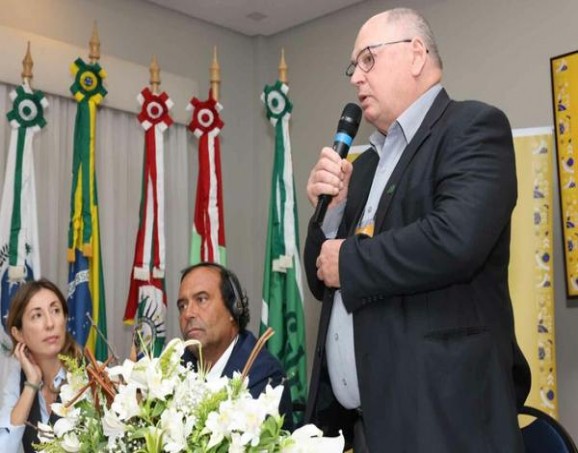 蓝星(烤烟陈皮爆珠细支韩版)批发，蓝星(烤烟陈皮爆珠细支韩版)价格表一览