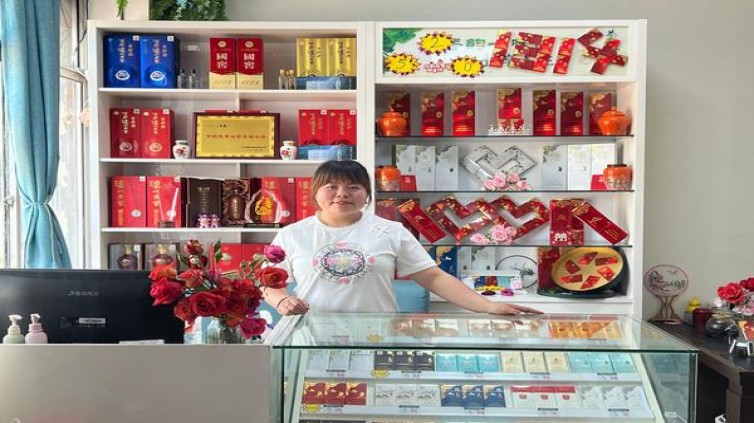 云河(天香细支)价格表一览 云河(天香细支)图片及价格 