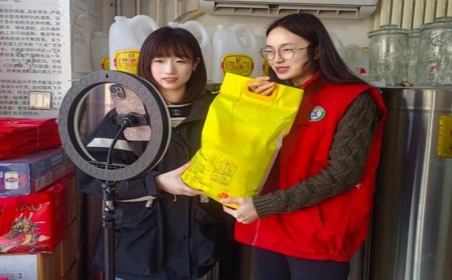 终于发现！广东越南代工正品香烟厂家一手货源“福星高照”