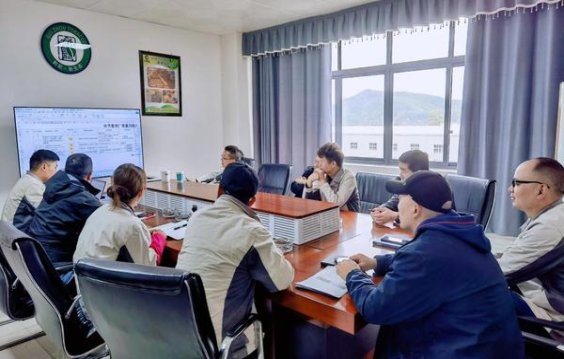 万宝路软红摩洛哥签名版价格查询 万宝路软红摩洛哥签名版价钱批发 