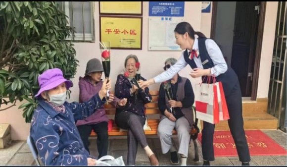 重大来袭！爱喜esse官网代购“仰不愧天”