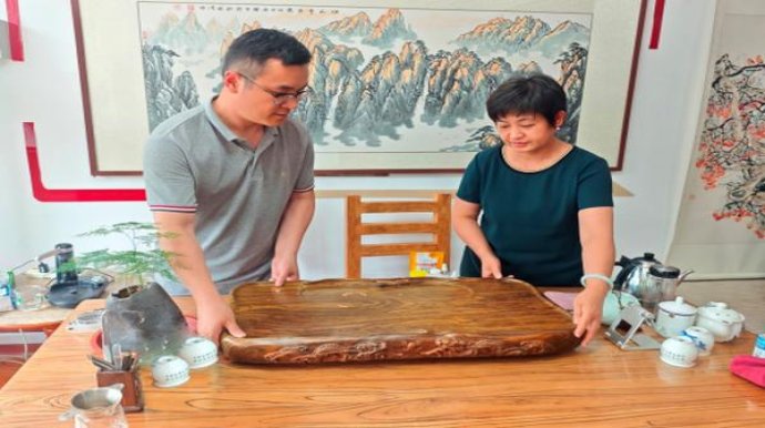 牡丹(软蓝)一手货源，牡丹(软蓝)多少钱一包？