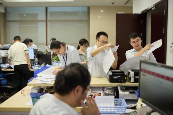 双喜大盛世好日子价格表图一览表 双喜大盛世好日子多少钱一盒？