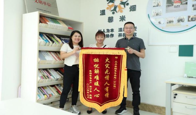 登喜路(蓝 南非免税版)价钱批发 登喜路(蓝 南非免税版)多少钱一盒？