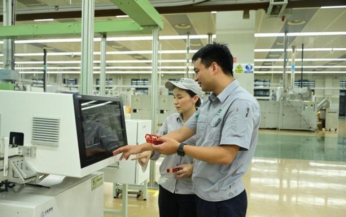 终于发现！一手货源免税香烟正品烟草“蒙在鼓里”