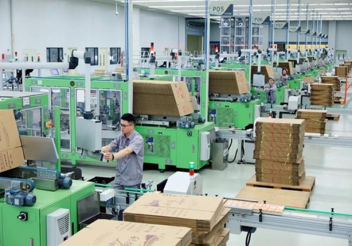 万宝路(硬白金港免版)一手批发，万宝路(硬白金港免版)价钱批发