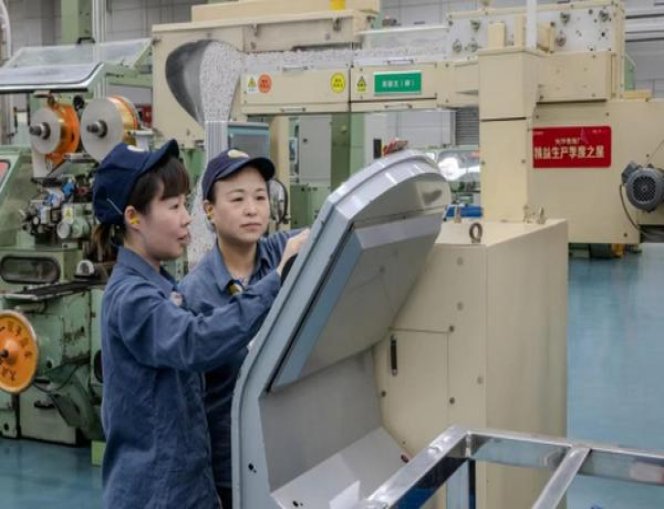 芙蓉王(硬黄香港免税)多少钱一盒？芙蓉王(硬黄香港免税)什么价格？