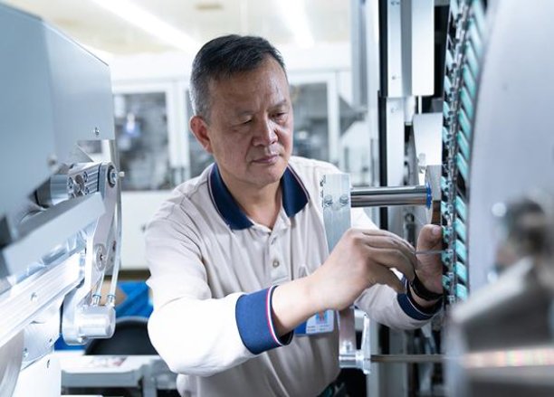 红双喜(11mg)图片及价格 红双喜(11mg)香烟正品价格表 