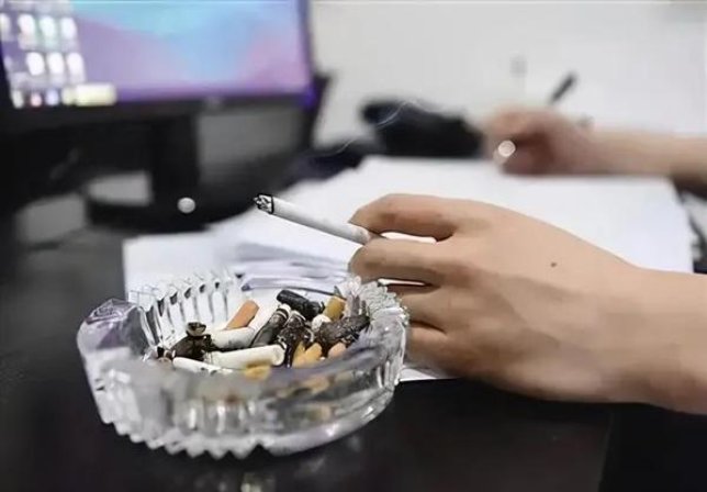 LM硬红俄罗斯含税版批发价格是多少？LM硬红俄罗斯含税版价格表一览 
