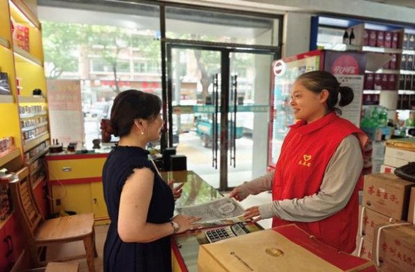 揭秘！中美国际版红香烟一手货源价格及购买渠道解析