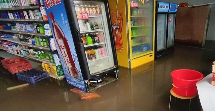 和平铁盒日税2025限定版多少钱一盒？和平铁盒日税2025限定版多少钱一盒？