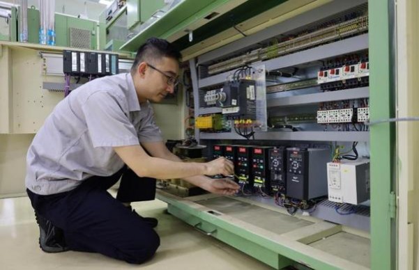 梅比乌斯(蓝莓爆珠超细支5mg日版)厂家，梅比乌斯(蓝莓爆珠超细支5mg日版)价格表和图片