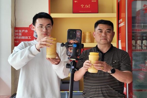 深度解析！七匹狼鸿运批发渠道订货指南及操作手册