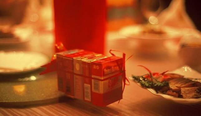 重点通报！免税外烟一手货源免费代理“废寝忘食”