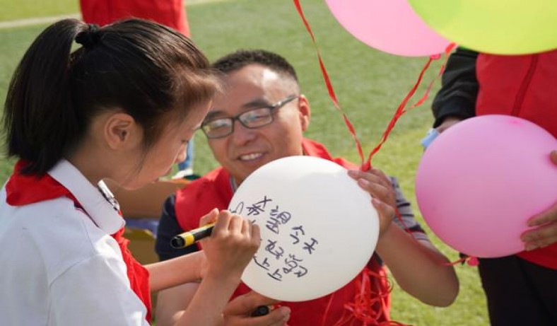 惊现！高仿香烟网址“花红柳绿”