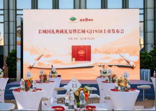 头条！福建云霄香烟批发联系微信“拔刀相助”