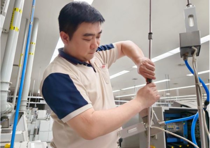 登喜路(金中免)批发价格是多少？登喜路(金中免)价格表和图片 