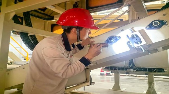 金鹿硬5mg出口香烟价格表2024 金鹿硬5mg出口多少钱一包？