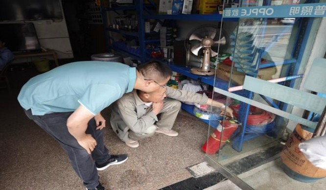 云斯顿(俄罗斯蓝双爆珠)香烟价格 云斯顿(俄罗斯蓝双爆珠)香烟正品价格表 