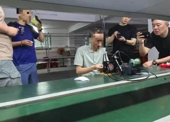 万宝路(硬红坦桑尼亚版)多少钱一盒？万宝路(硬红坦桑尼亚版)多少钱一盒2025？