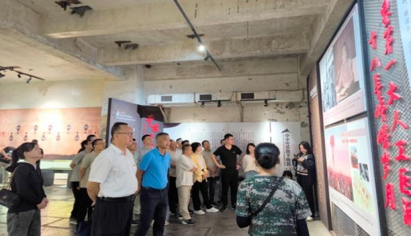 黄鹤楼简氏兄弟典藏版什么价格？黄鹤楼简氏兄弟典藏版多少钱一包？
