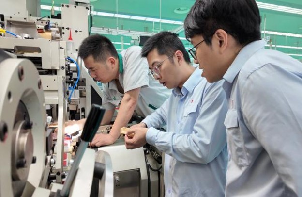 云烟细支祥瑞84mm价格表图一览表 云烟细支祥瑞84mm多少钱一盒2024？