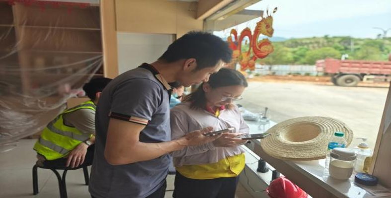 黄鹤楼(视窗大中支)批发，黄鹤楼(视窗大中支)多少钱一盒？