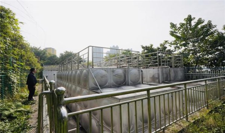 万宝路(硬红摩洛哥版)一手价格，万宝路(硬红摩洛哥版)多少钱一盒？