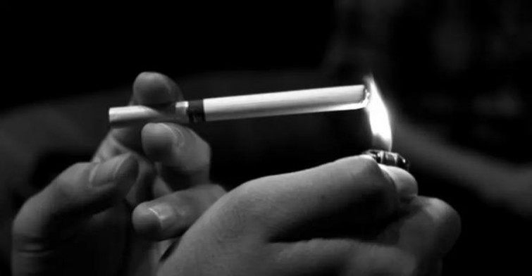 王冠(大连印象)厂家直销，王冠(大连印象)多少钱一包2024？