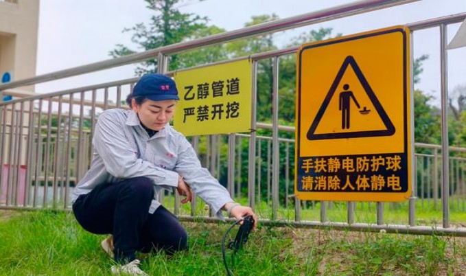 最新头条！低价香烟还有吗“点头哈腰”